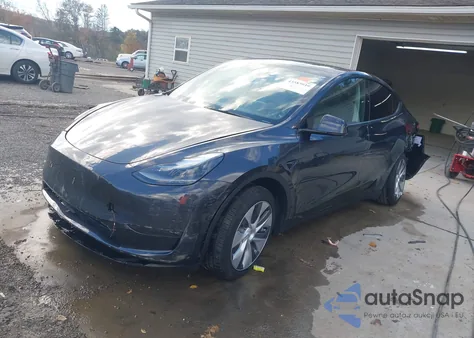 2024 Tesla Model Y Long Range Dual Motor All-Wheel Drive from USA, damaged, VIN 7SAYGDEE2RA280447